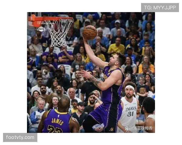 NBA防守三秒规则详解：什么情况下会被吹罚？